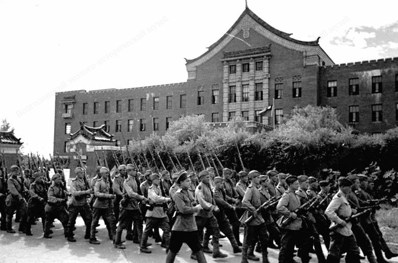 Советские войска в Японии.jpg